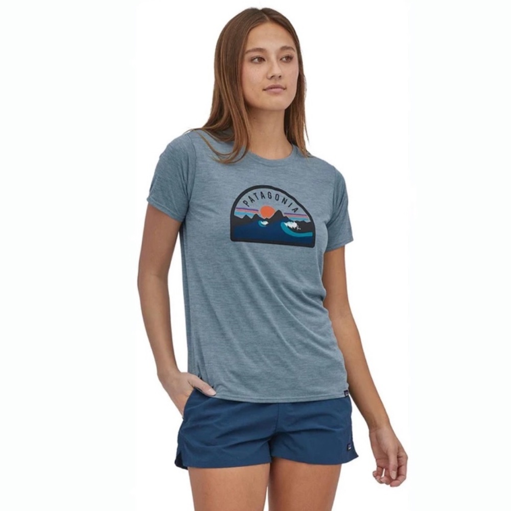 Patagonia Women’s Capilene Cool Spring 2022 Daily Shirt Medium